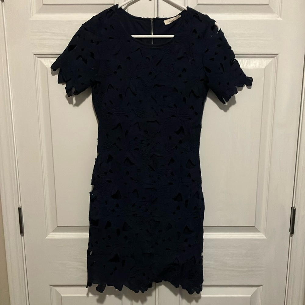 Sugarlips navy lace Sheath Mini Dress Short Sleeve Crew Neck